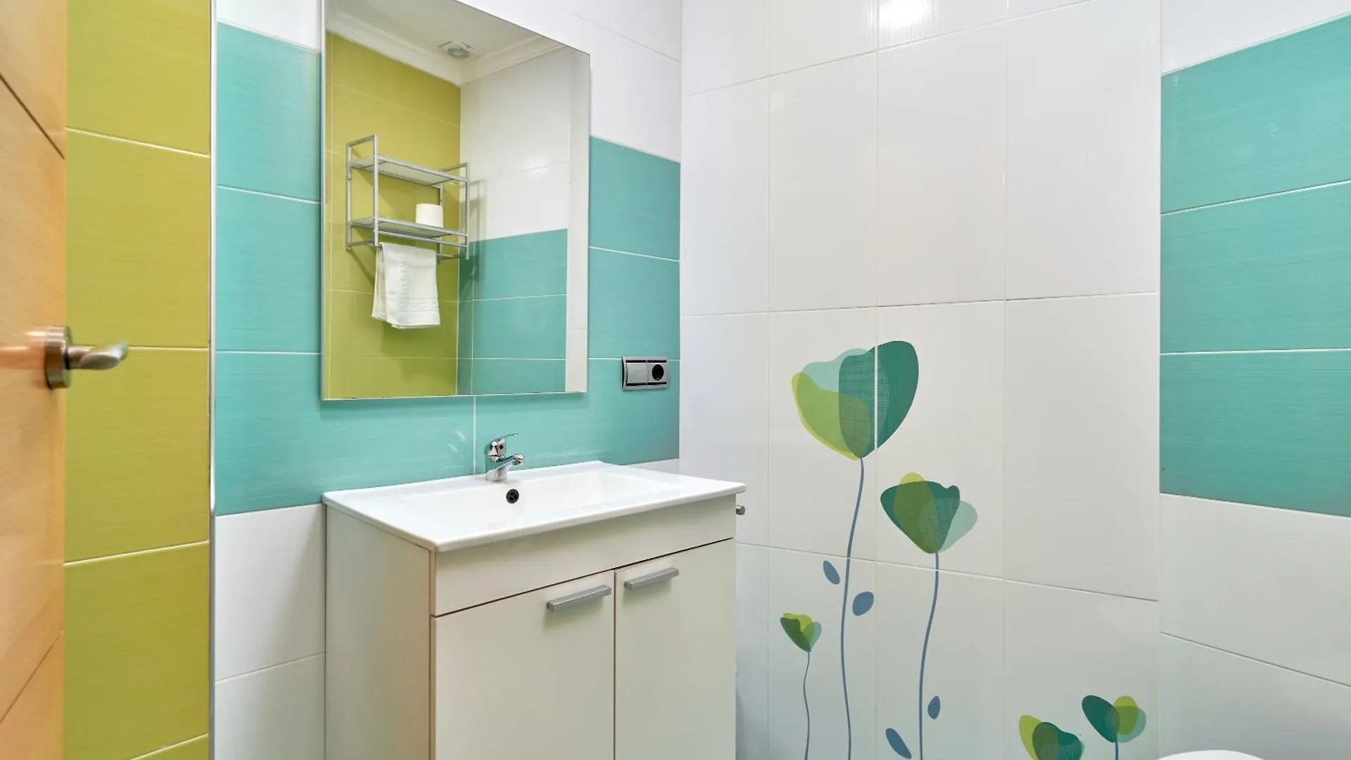 Apartamento Lola 1 内尔哈 西班牙